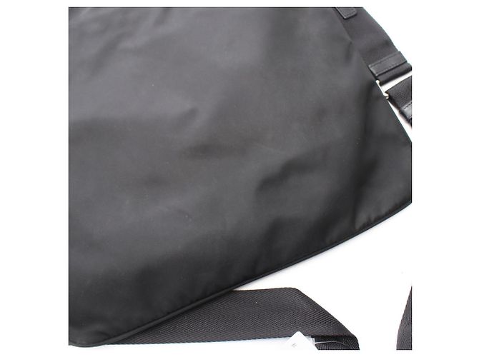 Bolso de hombro Prada TESSUTO en negro - vista 13
