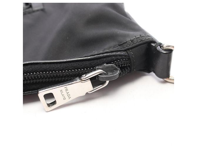 Bolso de hombro Prada TESSUTO en negro - vista 15