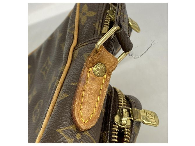 Borsa a tracolla Louis Vuitton Monogram Amazon - vista 8