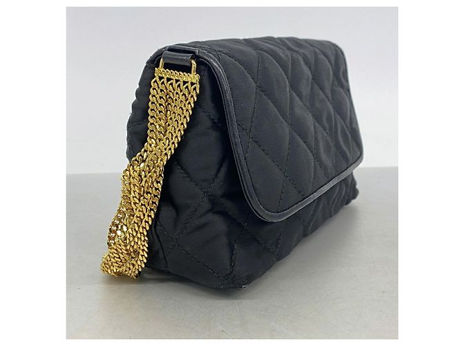 Chanel Matelassé Schultertasche mit Kette - Ansicht 2