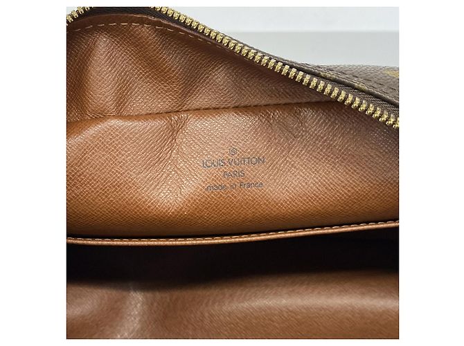Bolso de hombro Louis Vuitton Monogram Cite MM - vista 5