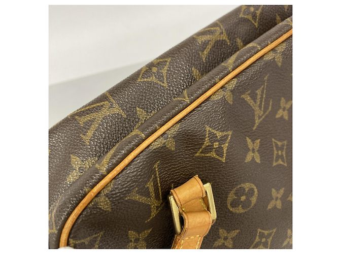 Bolso de hombro Louis Vuitton Monogram Cite MM - vista 9