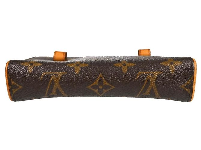 Louis Vuitton Florentine Waist Monogram Canvas - vista 6