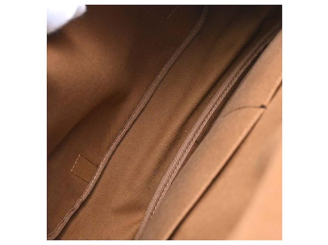 Louis Vuitton Saumur Monogram Canvas 43 - vista 3