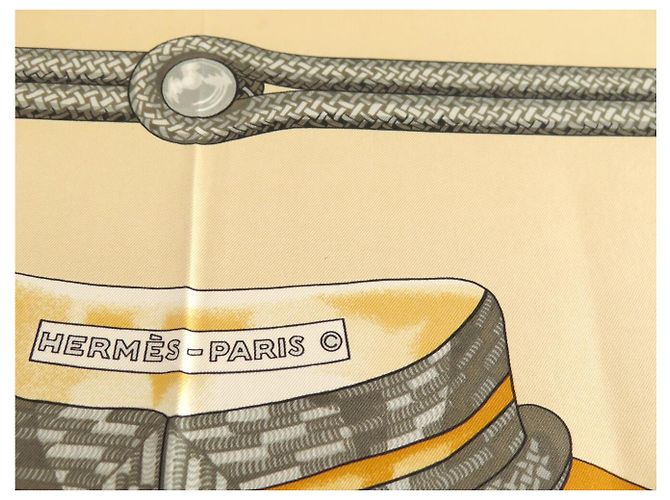 Hermès FOULARD HERMES BRANDEBOURGS CATY LATHAM CARRE 90 CM SETA BEIGE - vista 10
