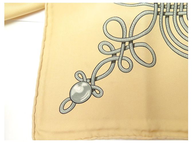 Hermès FOULARD HERMES BRANDEBOURGS CATY LATHAM CARRE 90 CM SETA BEIGE - vista 13