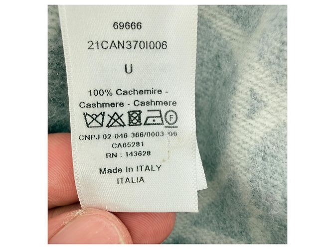 Poncho Dior D-Cannage em cashmere cinza - vista 2