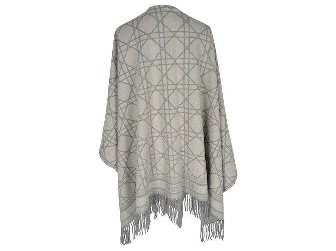 Poncho Dior D-Cannage em cashmere cinza - vista 4