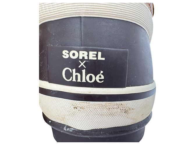 Chloé x SOREL Schneestiefel aus multicolorigem Wildleder - Ansicht 8