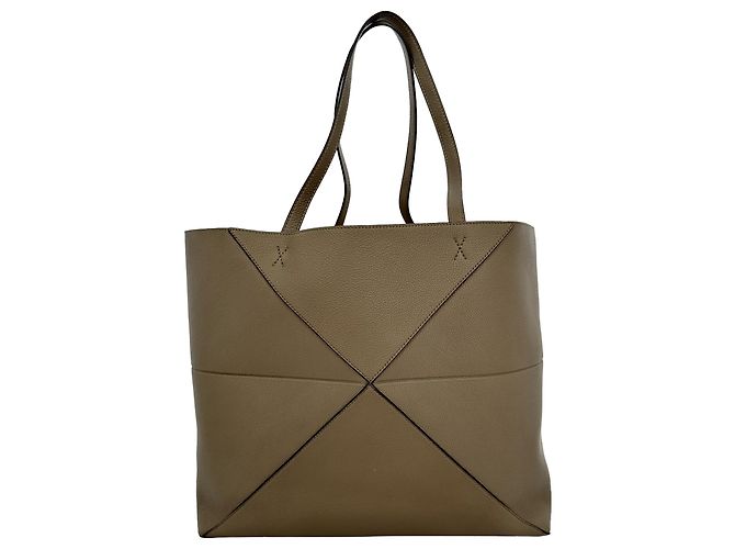 Borsa tote Loewe Medium Puzzle Fold Horizontal in pelle marrone - vista 11