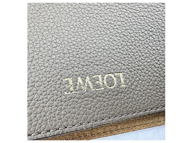 Borsa tote Loewe Medium Puzzle Fold Horizontal in pelle marrone - vista 7