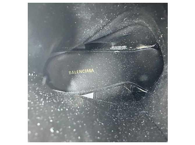 Stivaletti Balenciaga in pelle nera con punta a punta e zip - vista 11