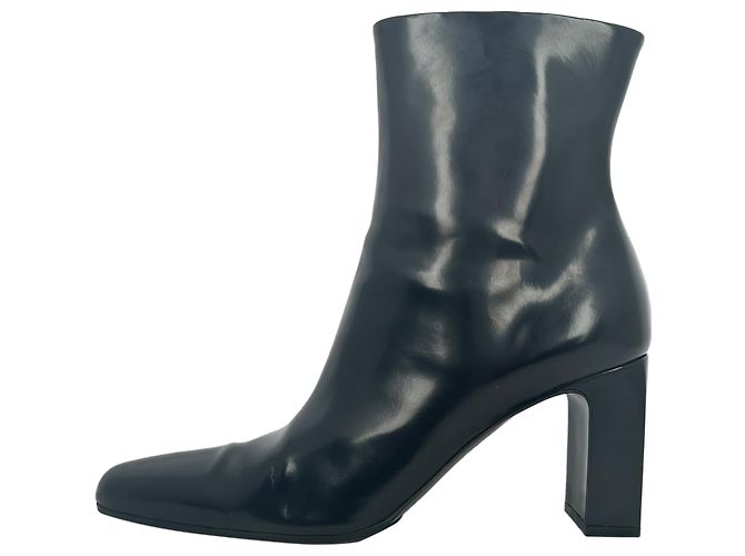 Stivaletti Balenciaga in pelle nera con punta a punta e zip - vista 7