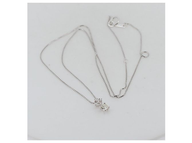 Collana Tasaki Au750 Diamanti - vista 2