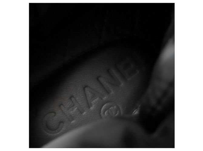 CHANEL COCO Mark High Cut Sneaker aus Stoff - Ansicht 10