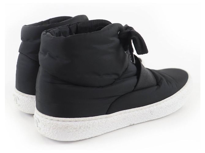 CHANEL COCO Mark High Cut Sneaker aus Stoff - Ansicht 2