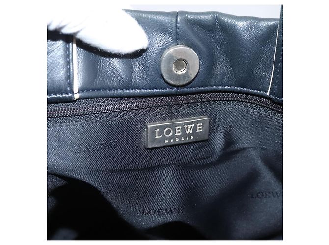 Sac Tote Loewe en cuir noir - vue 6