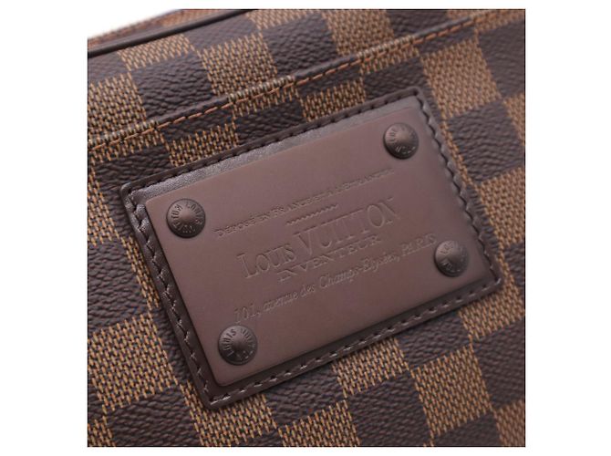 Riñonera Louis Vuitton Damier Brooklyn N41101 - vista 12