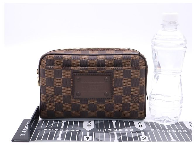 Riñonera Louis Vuitton Damier Brooklyn N41101 - vista 3