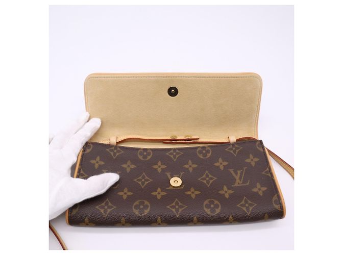 Louis Vuitton Monogram Pochette Twin GM Schultertasche - Ansicht 11