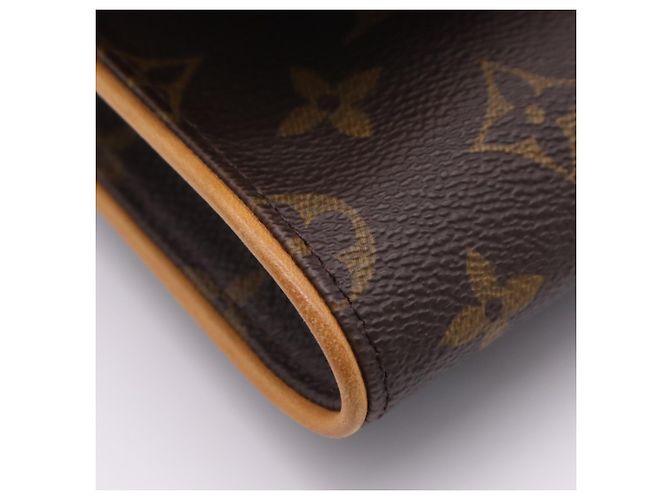 Louis Vuitton Monogram Pochette Twin GM Schultertasche - Ansicht 9