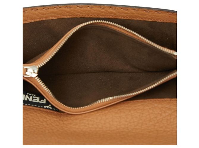 Cartera larga Fendi Selleria Peekaboo - vista 7