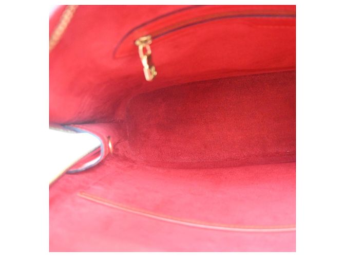 Louis Vuitton Lussac Epi Leather - vista 3