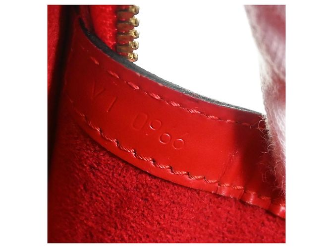 Louis Vuitton Lussac Epi Leather - vista 5