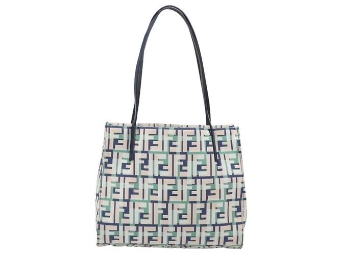 Fendi Logo Zucca Nylon Medium - vista 2