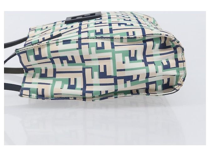 Fendi Logo Zucca Nylon Medium - vista 4