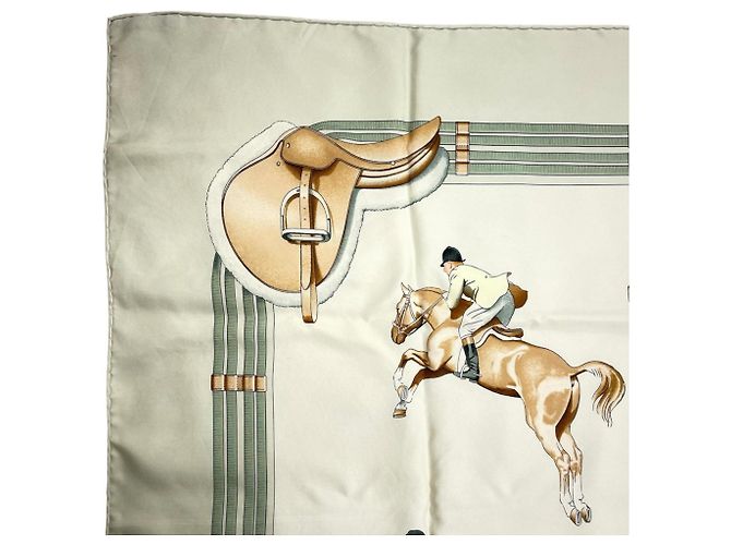 Foulard Hermès Jumping in seta multicolore - vista 3