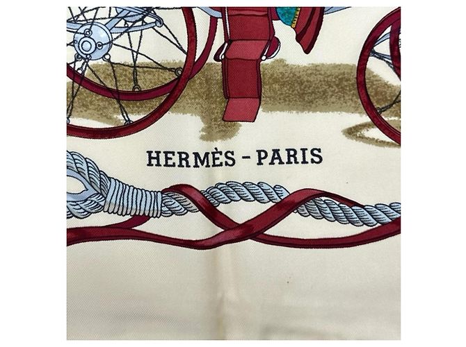 Foulard Hermès Musee in seta bianco multicolore - vista 8