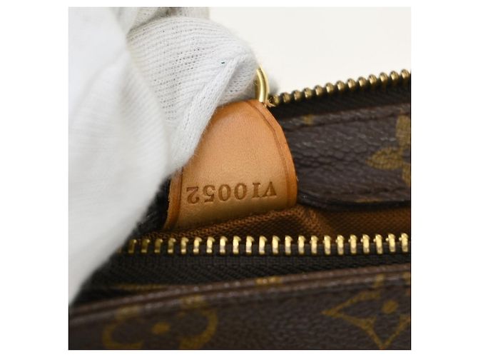 Louis Vuitton Cabas Piano Monogram Canvas - vue 5
