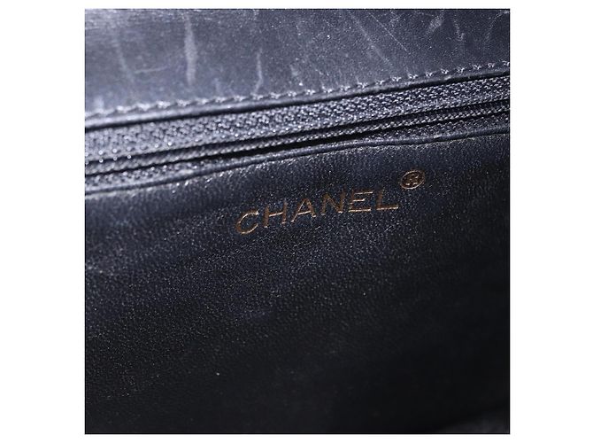 Chanel Chain Flap Quilted Leather - vista 6