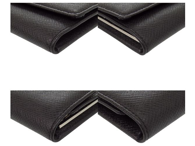 Louis Vuitton Multicles 6 Taiga Schlüsseltasche - Ansicht 4