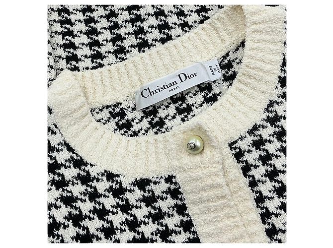 Christian Dior Strickjacke mit Hahnentrittmuster und Perlenbesatz - Ansicht 5