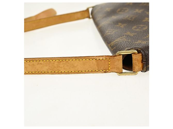 Louis Vuitton Musette Tango Monogram Canvas - vista 6