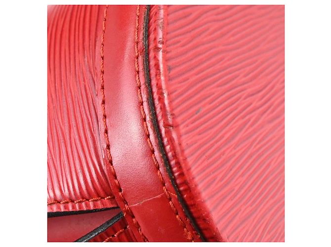 Louis Vuitton Cluny Epi Leather - vista 7