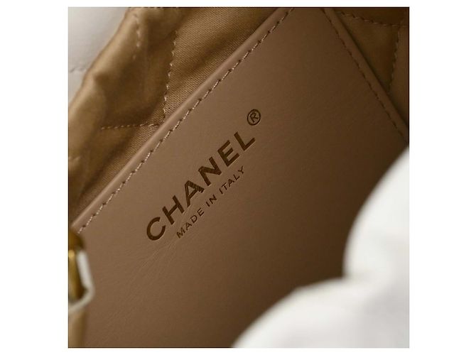 Chanel 22 Chain Hobo Quilted Calfskin Mini - vista 4