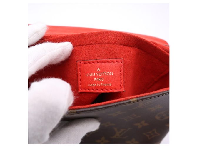 Borsa a tracolla Louis Vuitton Monogram Rocky BB Coquelicot - vista 18