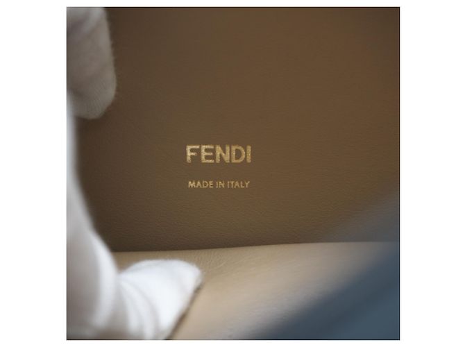 Borsa a spalla Fendi Can You Tote - vista 17