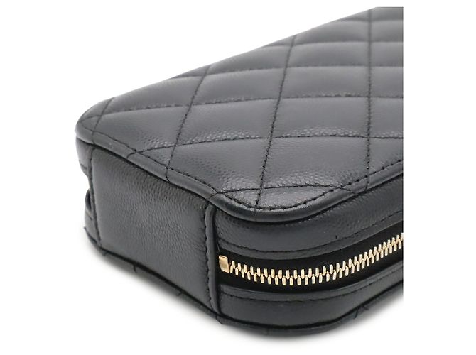 Timeless Bolsa de Ombro com Corrente Porta-Celular Chanel Matelassé Coco Mark - vista 4