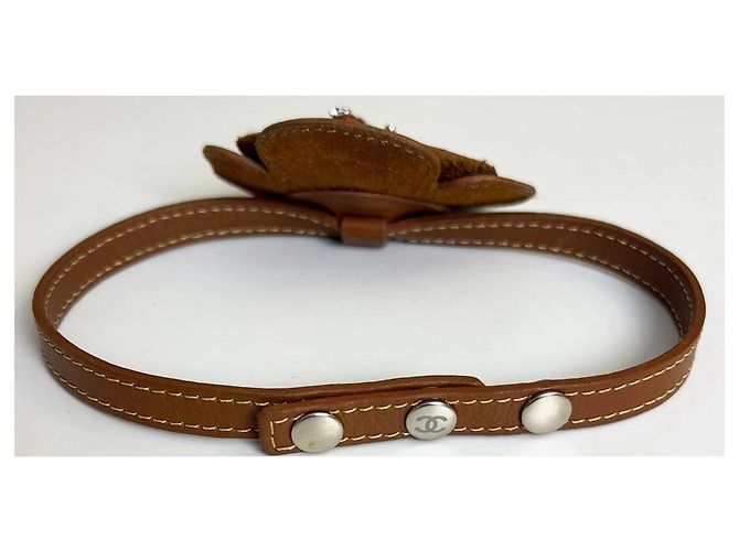 Chanel 05A Leder Choker Halskette Braun Camélia - Ansicht 6