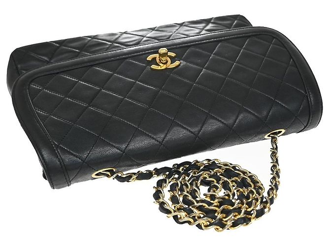 Chanel Chanel Matelassé Cuir Noir Black leather medium - vue 5