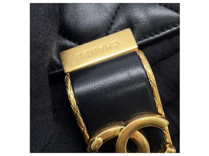 Timeless Borsa a spalla Chanel Matelassé in pelle d'agnello - vista 10