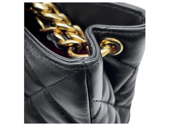 Timeless Borsa a spalla Chanel Matelassé in pelle d'agnello - vista 9