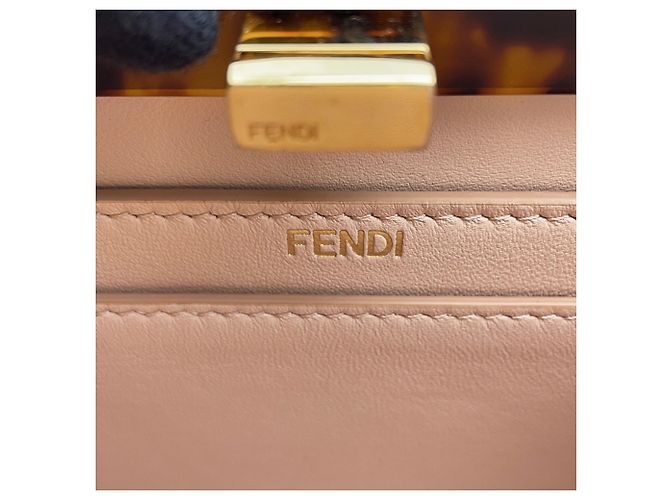 Fendi Peekaboo ISeeU Petite Lederhandtasche - Ansicht 15