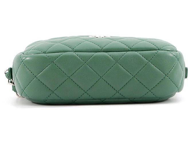 Chanel Matelassé Pochette Schultertasche - Ansicht 3