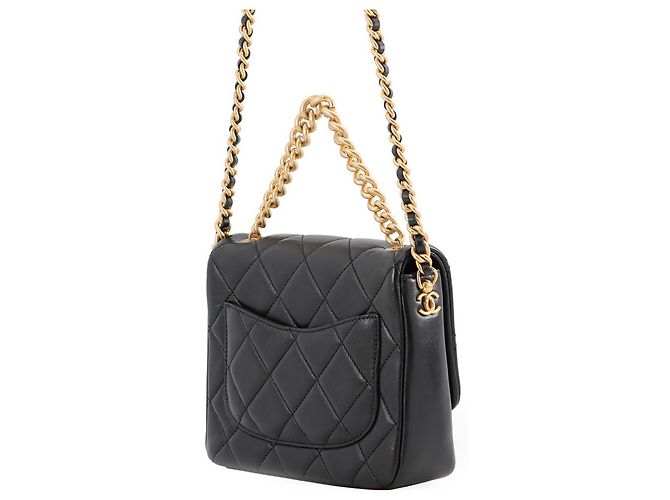 Borsa a tracolla Chanel Matelassé in pelle d'agnello nera - vista 2
