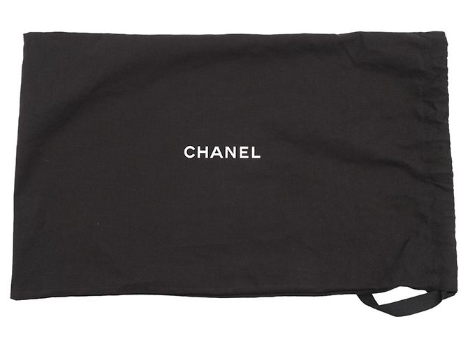Borsa a tracolla Chanel Matelassé con catena - vista 14